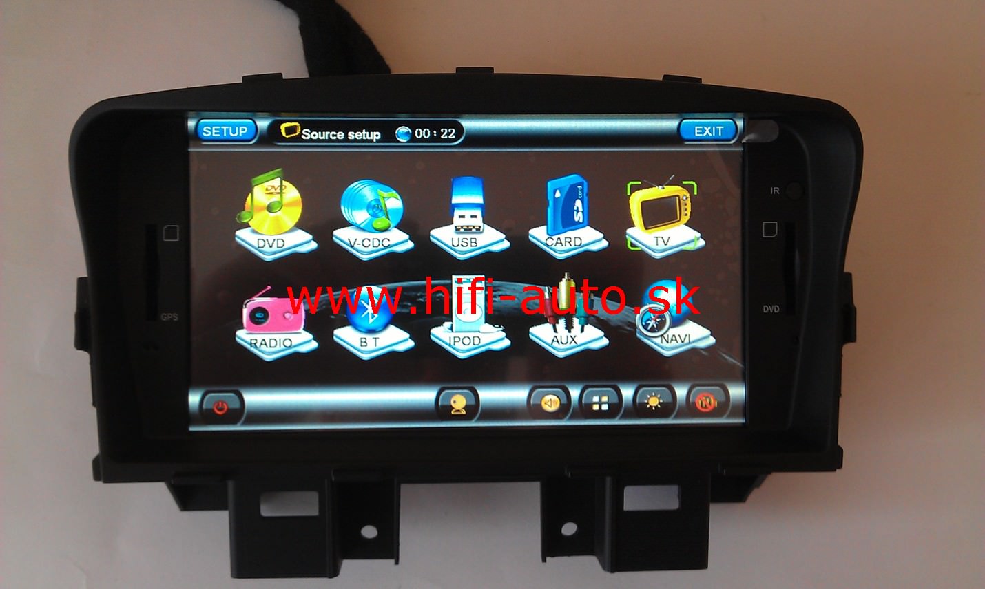 Autorádio Chevrolet Cruze s GPS, DVB-T