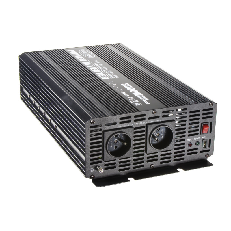 Menič napätia z 12/230V + USB, 3000 W