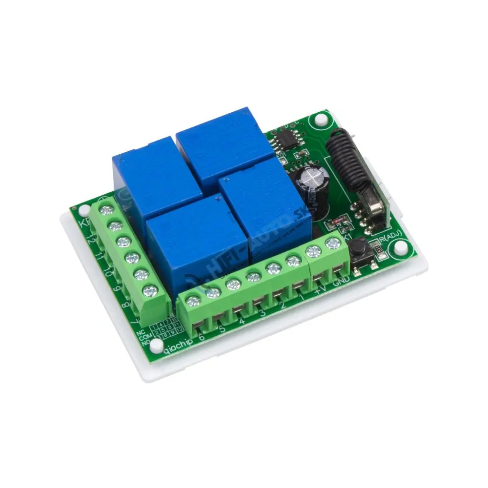 Diaľkovo ovládaný spínač 12V / 4 x 10A