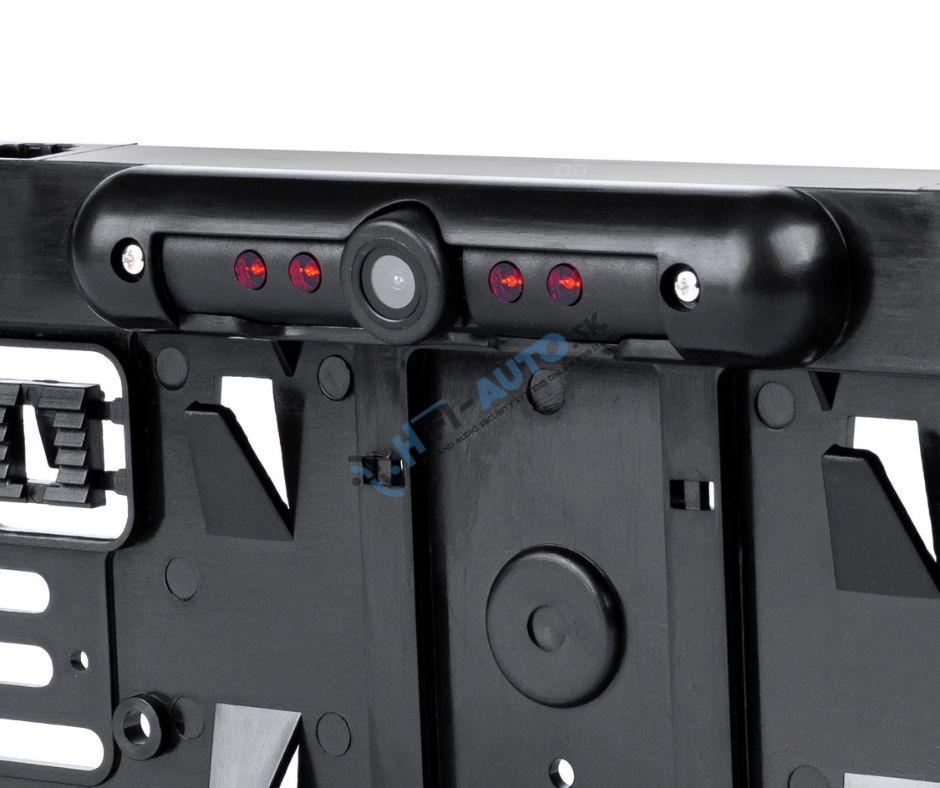 Cúvacia kamera v ráme ŠPZ TMX-32