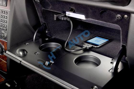 Adaptér iPOD/MDI pre Mercedes 27 cm