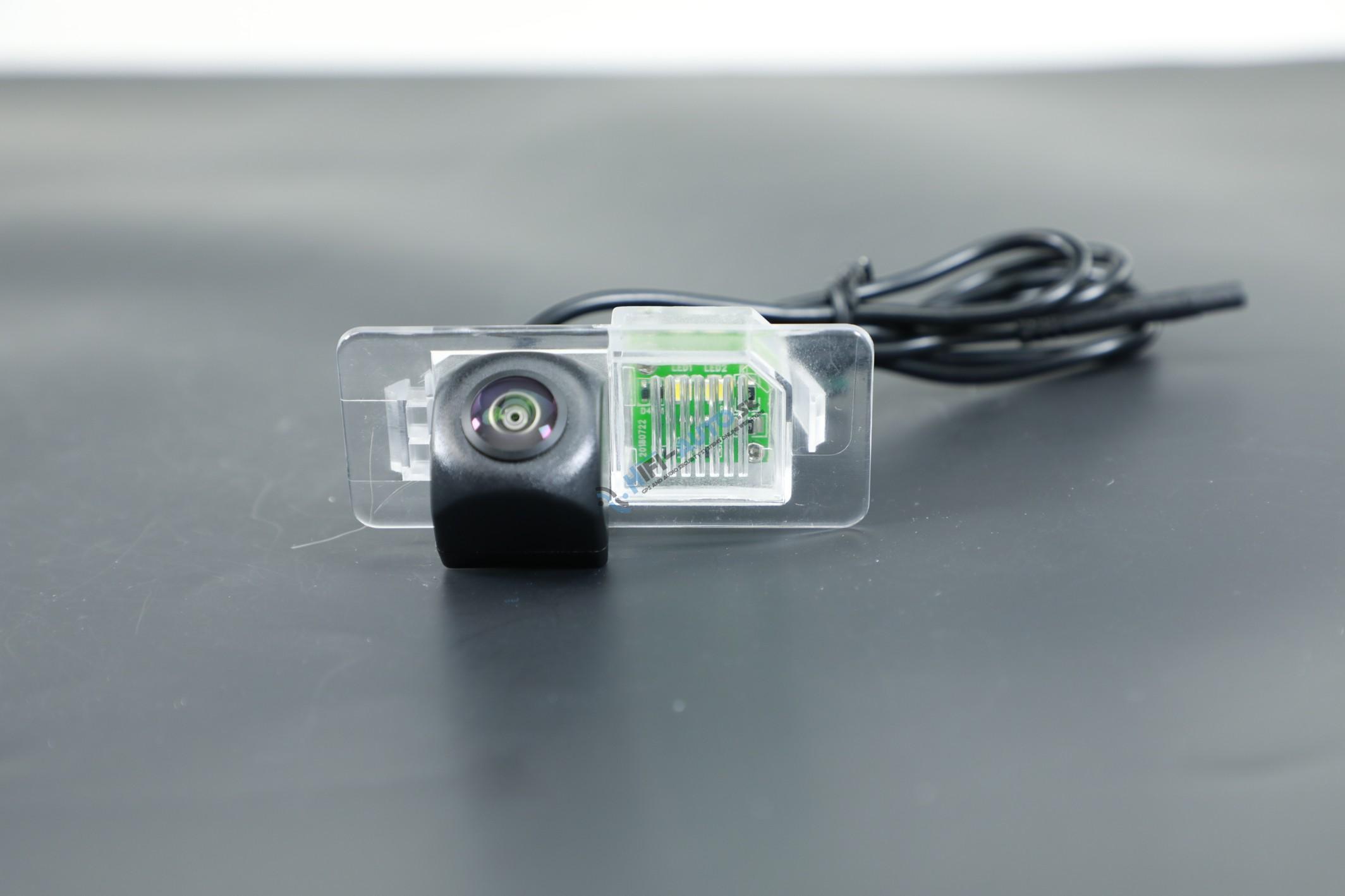 Cúvacia kamera BMW LED - verzia 3