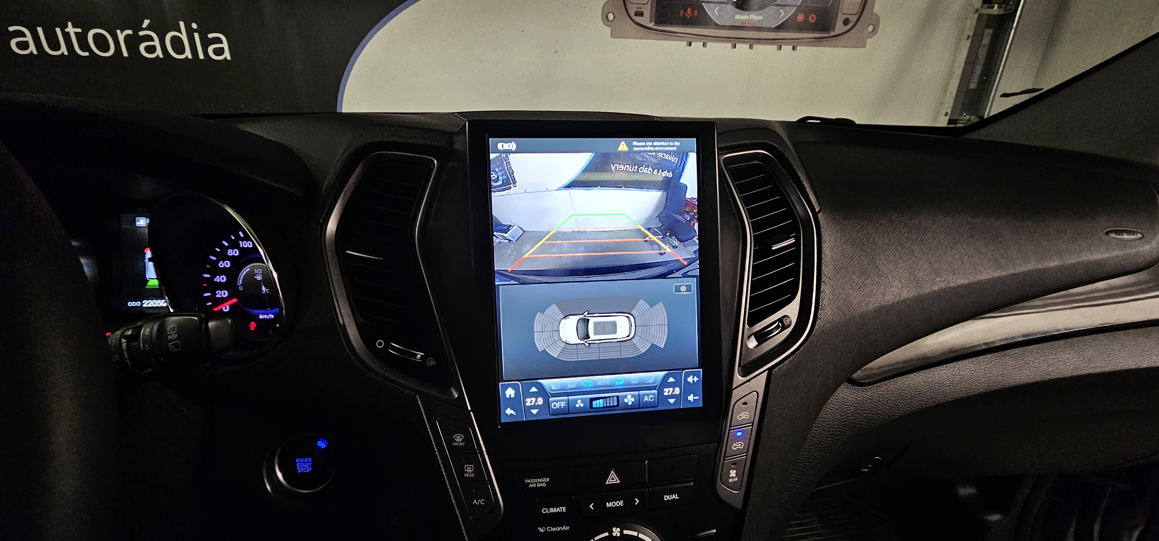 ANDROID 15 Hyundai Santa Fe TESLA style autorádio