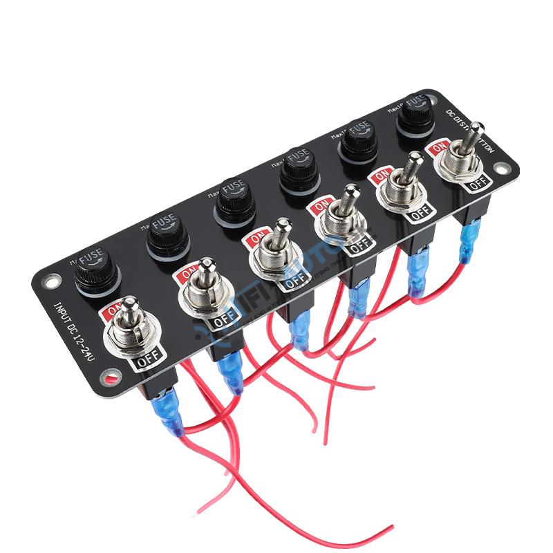 Panel s 6x spínačmi + 6x poistky, 12/24V