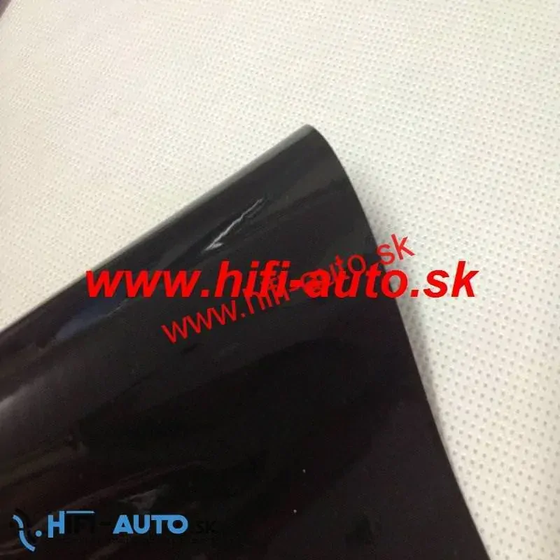 Čierna lesklá fólia (air free bubbles)