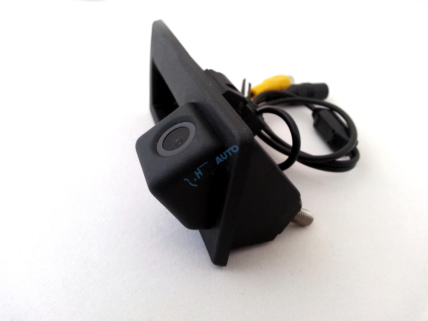 Cúvacia kamera AUDI, VW, Škoda v kľučke dverí