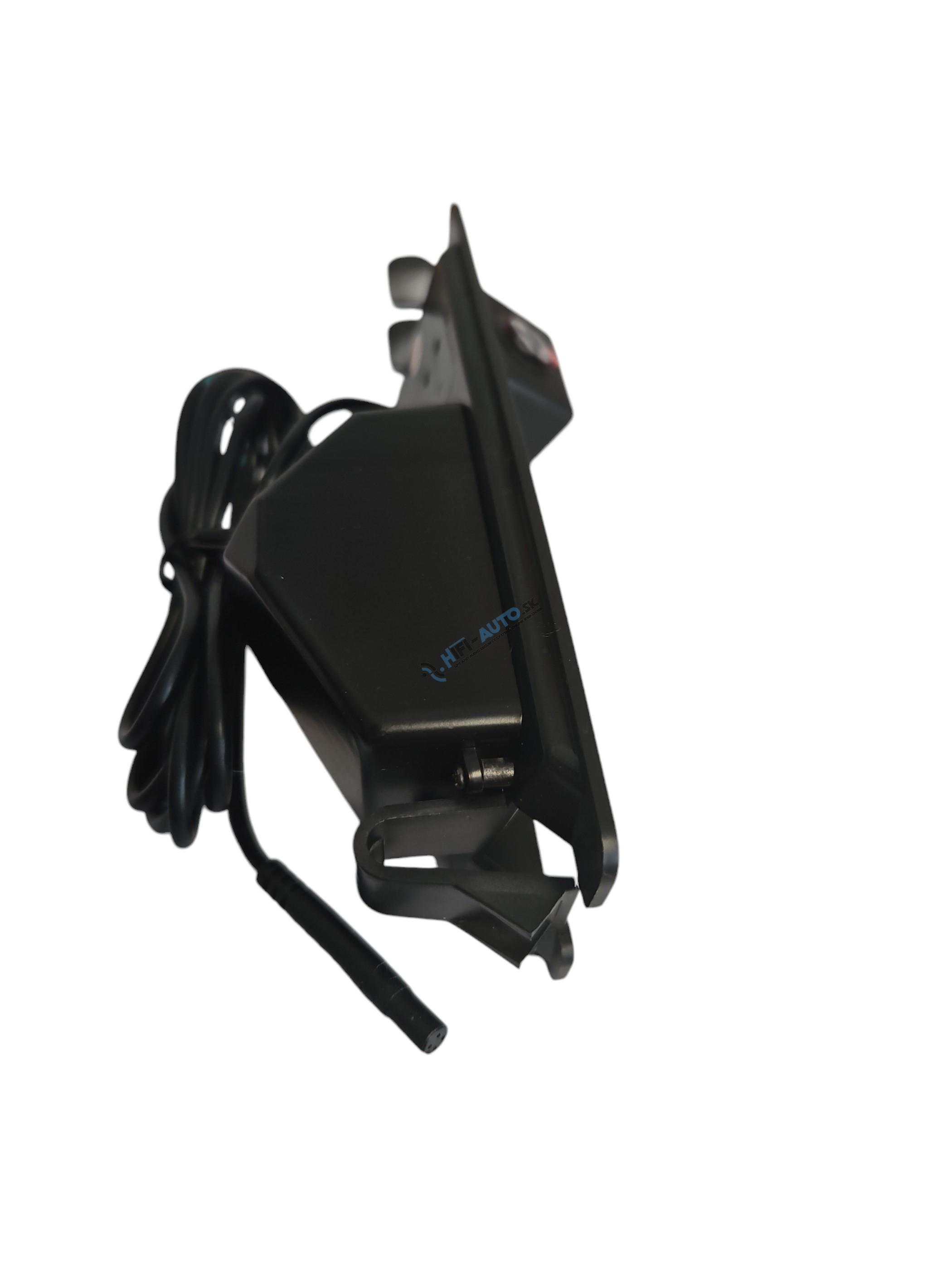 Cúvacia kamera pre Nissan Micra-v kľučke dverí