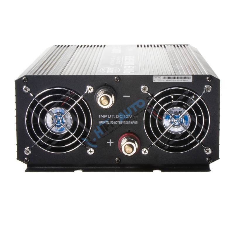 Menič napätia z 12/230V + USB, 3000 W