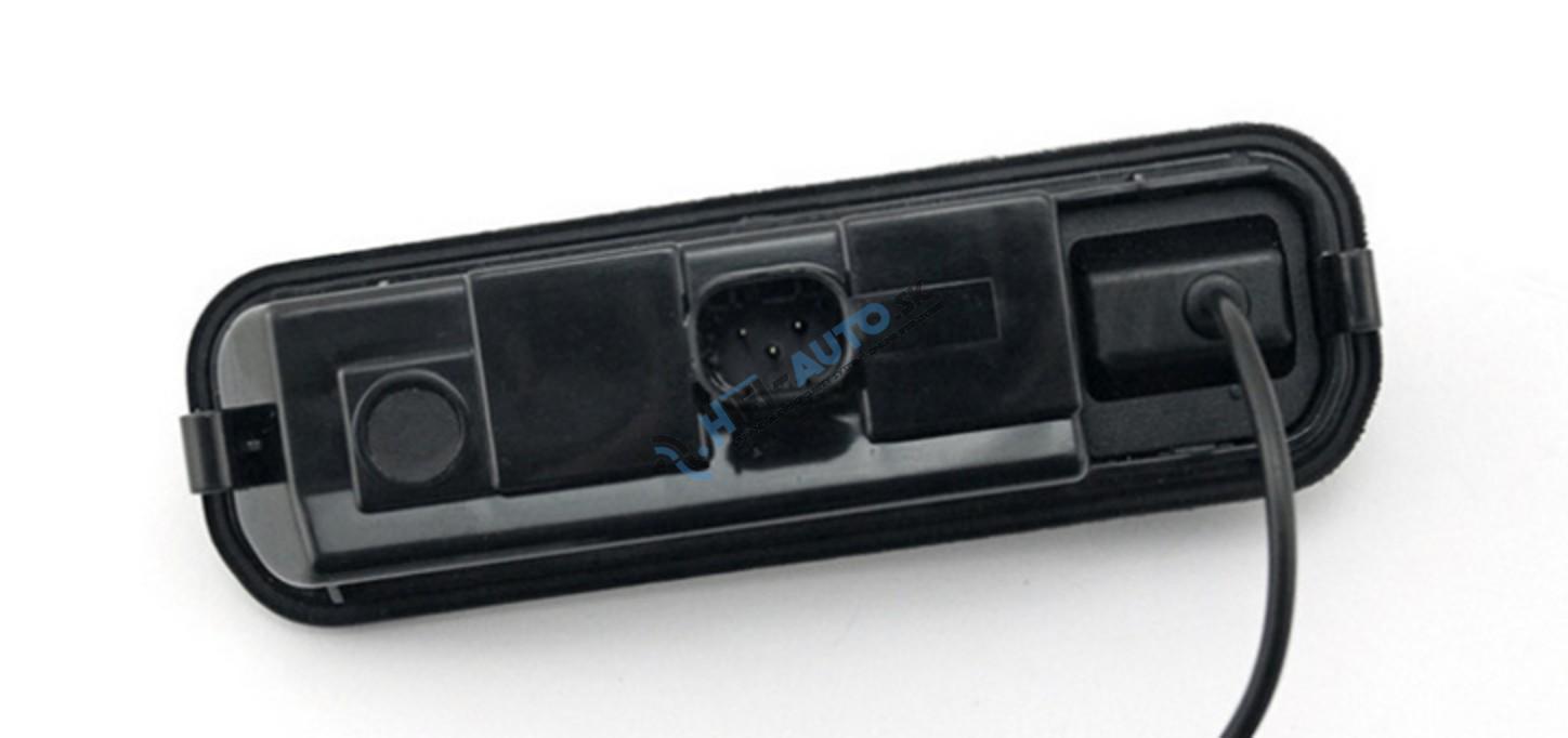 Cúvacia kamera FORD FOCUS 2012 v kľučke - verzia 2.