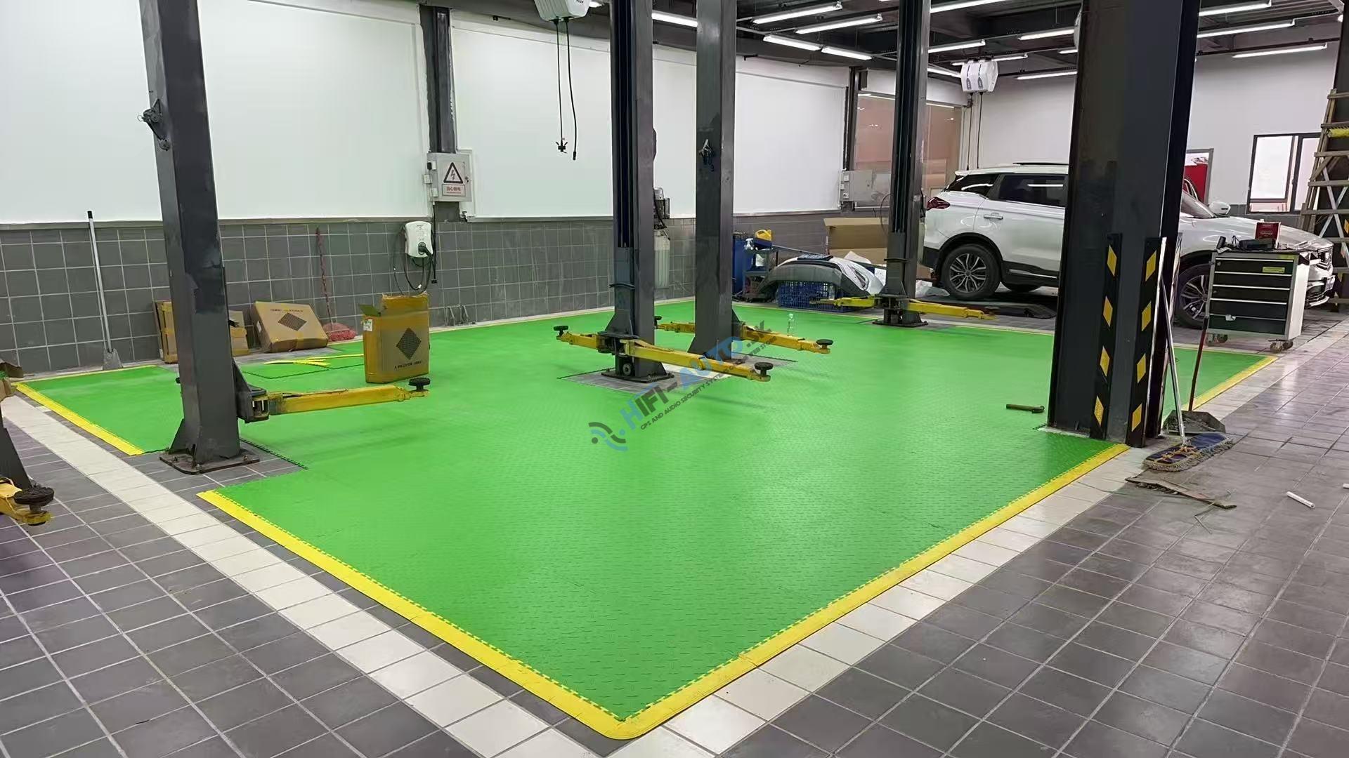 Modulárna PVC Premium podlaha 1680g žltá