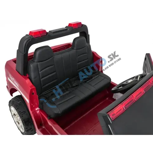 Hasičské vozidlo RAM 3500 červené