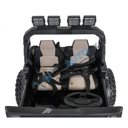 Extrémne športové vozidlo 4x4, variabilná veľkosť, čierna