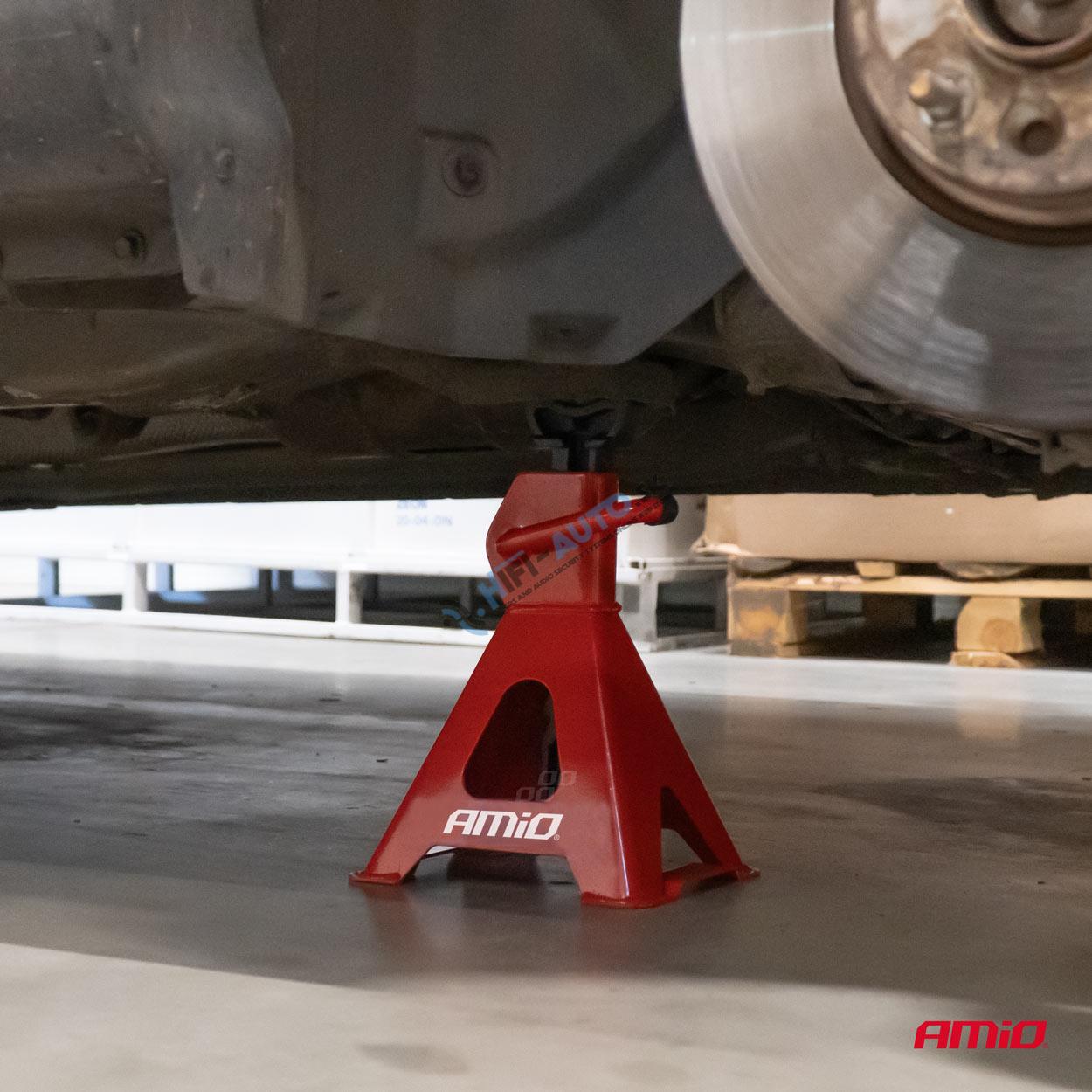 Podpery pod auto 2ks 2T