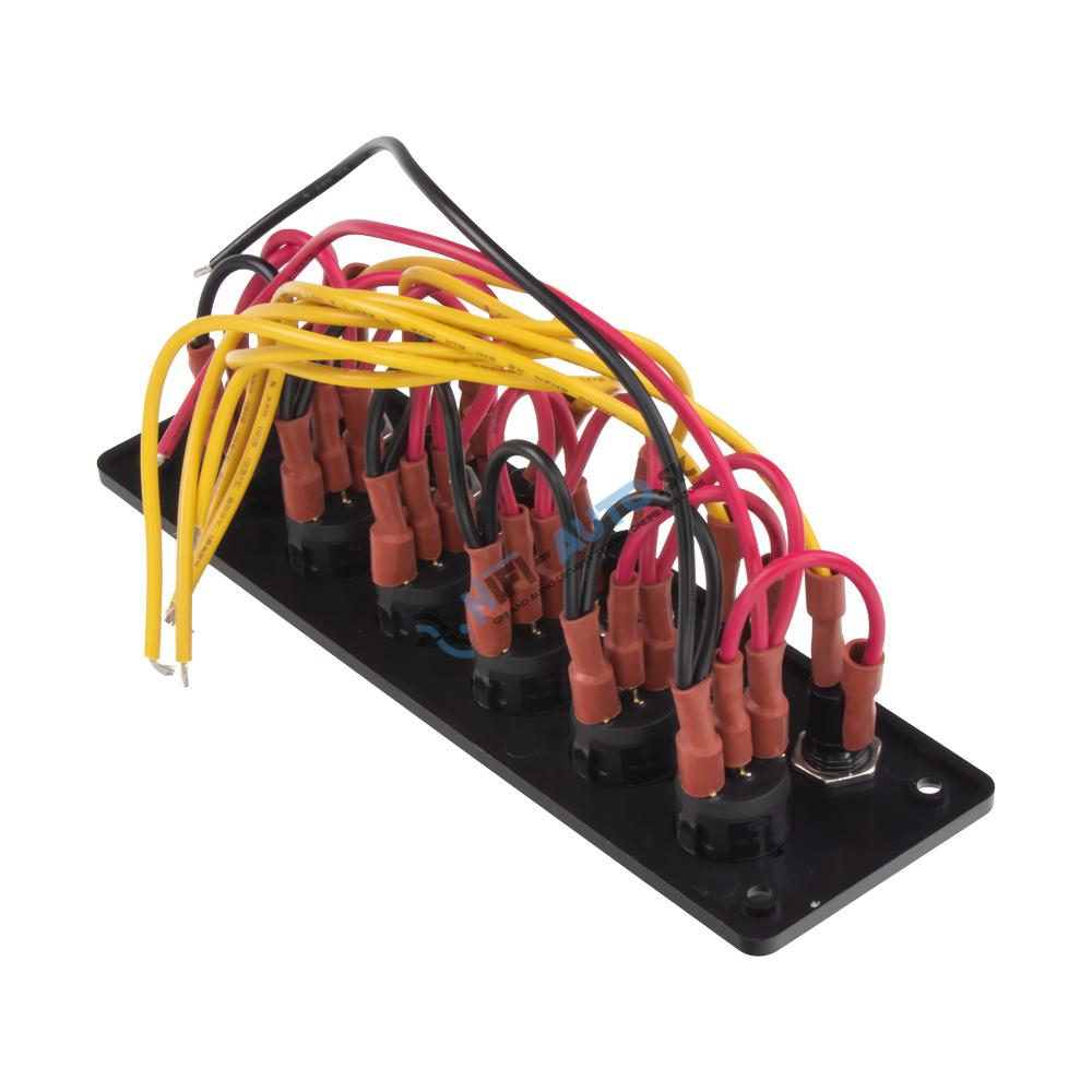 Panel s 6x spínačmi + 6x poistky, 12/24V